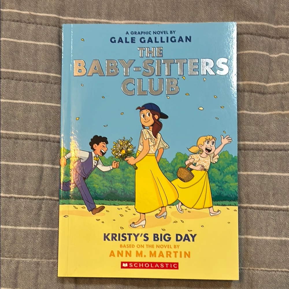 Scholastic The Baby-Sitters Club: Kristy's Big Day - Blue and Yellow Cover